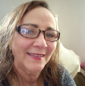 Meet your Posher, Fior